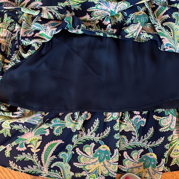 BeautifulColors.Blue/pink/greenPaisley& floralDesignFlatteringTieredSkirt.MidiXl - Picture 3 of 6